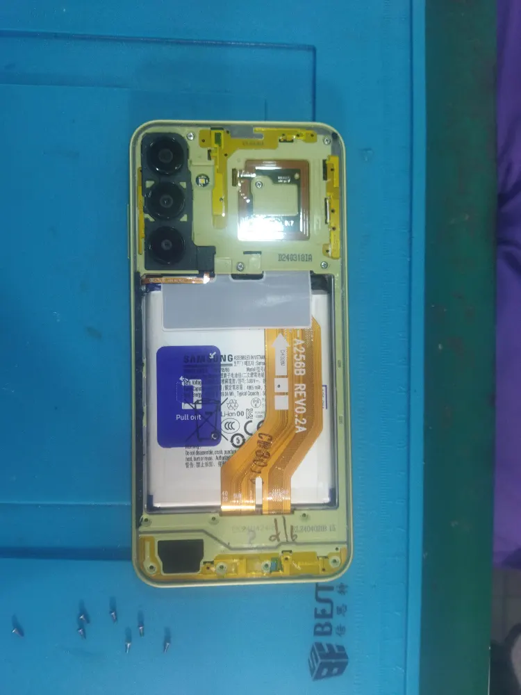 foto principale Sostituzione connettore di ricarica Samsung Galaxy A25 a Anagnina, Roma - iRiparazioni | Anagnina