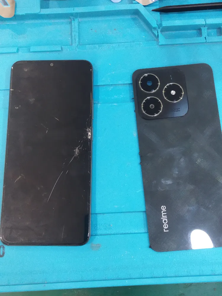 foto principale Sostituzione schermo smartphone a Bracciano - iRiparazioni | Bracciano